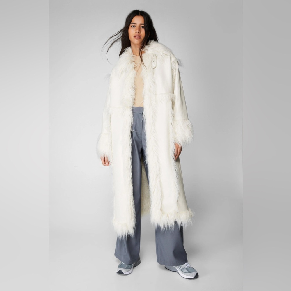 Vintage Blanc Noir Cream Faux Fur Jacket